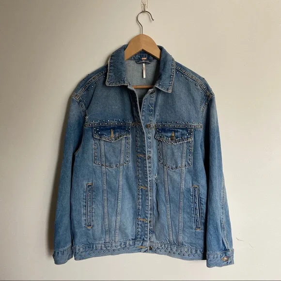 NEW Free People‎ Studded Denim Trucker Jacket - Picture 4 of 11